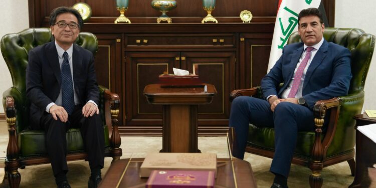 العراق واليابان يبحثان القضايا ذات الاهتمام المشترك