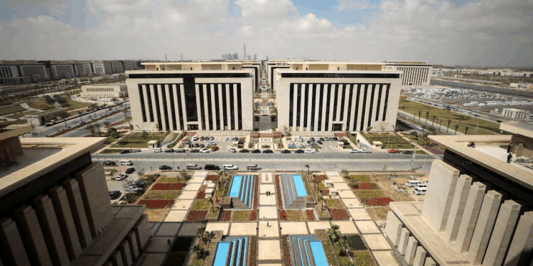 مصر تحدد عوائد صكوك دولارية على شريحتين.. والاكتتاب يتجاوز 9 مليارات دولار