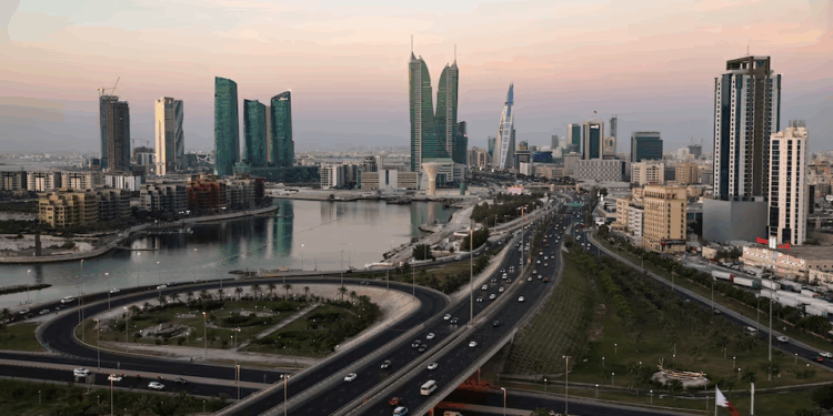 البحرين تتجه لإصدار أدوات دين على شريحتين وسط طلب قوي بالأسواق