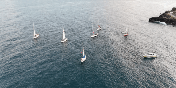 إيطاليا تسحب سفينتها العسكرية من مرافقة “أسطول الصمود” المتجه إلى غزة