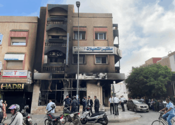 رئيس الوزراء المغربي يدعو إلى الحوار وسط تصاعد العنف في الاحتجاجات الليلية