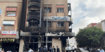 رئيس الوزراء المغربي يدعو إلى الحوار وسط تصاعد العنف في الاحتجاجات الليلية