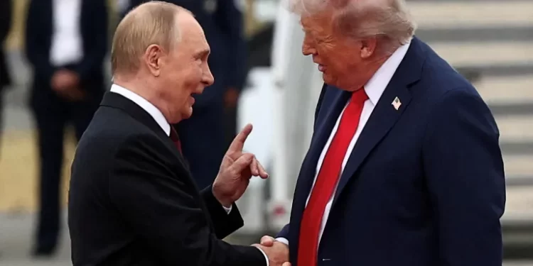 ترامب يُبدي استعداده لــتمديد اتفاقية الحد من الأسلحة النووية مع روسيا