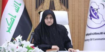 الاتصالات.. إيصال الإنترنت المجاني إلى أكثر من 2500 مدرسة في عموم العراق