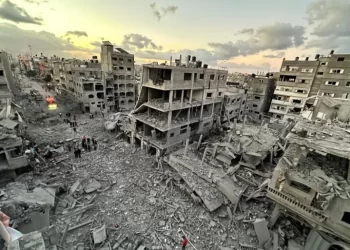 بعد عامين على الحرب.. حجم الخسائر في غزة وإسرائيل