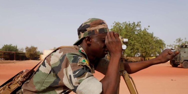 واشنطن تطالب رعاياها بمغـــــادرة مالي على الفور