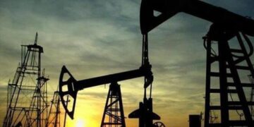 انخفاض اسعار النفط العراقي في الاسواق العالمية