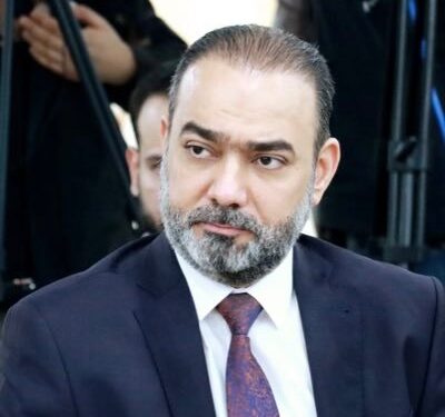 رئيس هيأة الإعلام والاتصالات.. الفبركات الرخيصة والصفحات المأجورة لن تُوقف مسيرة التنظيم المؤسسي للدولة