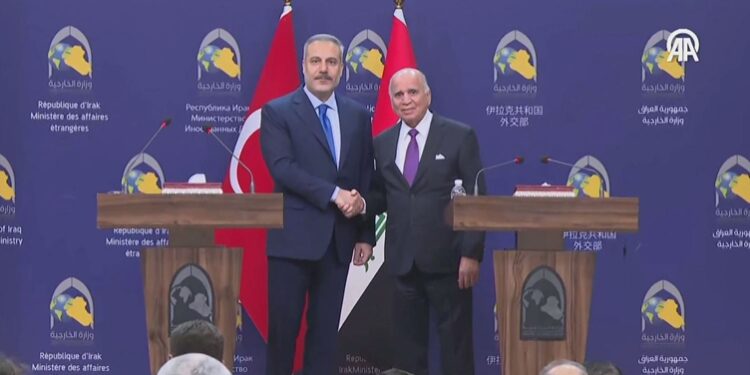 اتفاق بين العراق وتركيا على تنظيم المياه