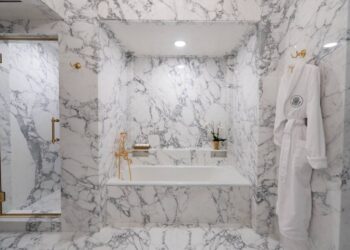 ترامب يكشف عن تجديد “غرفة لينكولن” في البيت الأبيض ويثير جدلاً حول الطراز الجديد