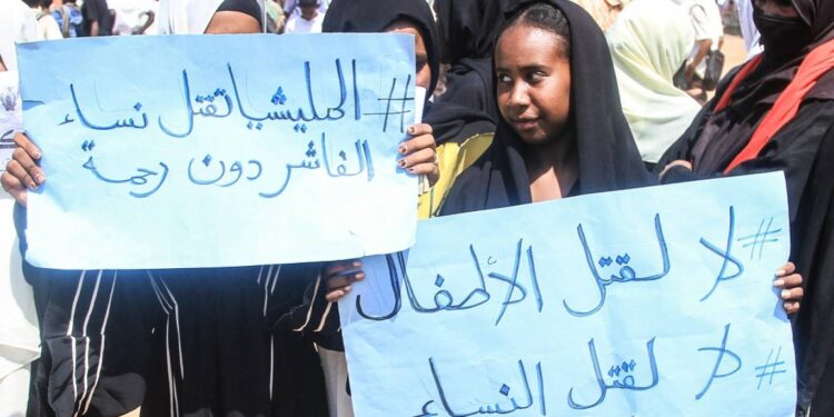 كوابيس لا تنام.. ناجية من حصار الفاشر تروي فصول العنف والخوف