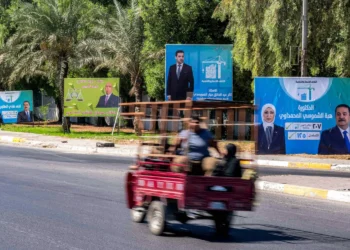 البيئة والمفوضية تتفقان على إعادة تدوير الإعلانات الانتخابية وتحويلها إلى لافتات توعوية