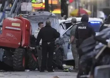 فرنسا.. إصابة 10 أشخاص بعملية دهس فى أوليرون والقبض على منفذ الحادث