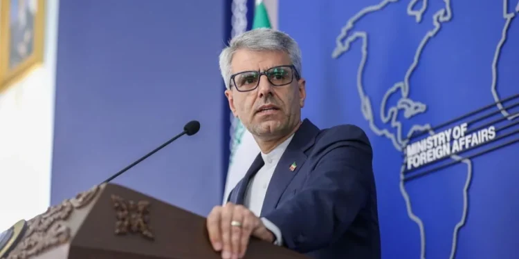 إيران.. واشنطن تسعى للتأثير على الأوضاع الداخلية في العراق