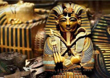 افتتاح المتحف المصري الكبير,,, وعرض مقبرة توت عنخ آمون كاملة لأول مرة