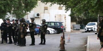 القبض على ضابط رفيع في الداخلية وزوجته بتهمة التزوير وسط بغداد