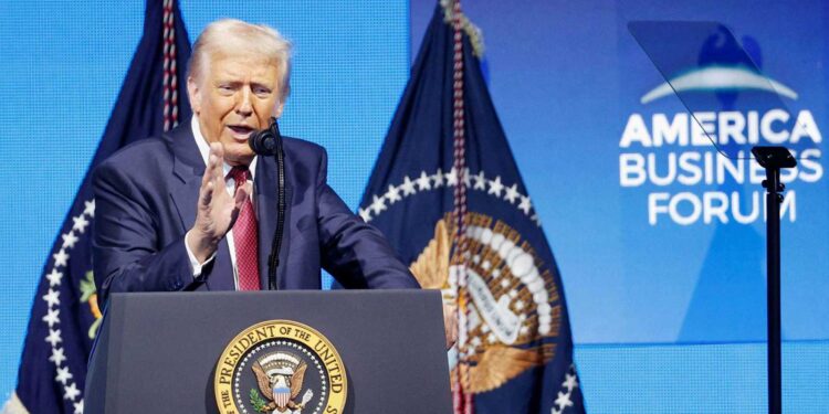 ترامب يستقبل قادة آسيا الوسطى,,, وسط تنافس على موارد المنطقة