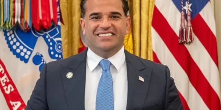 المبعوث الأميركي الخاص إلى العراق يتسلّم مهامه رسمياً