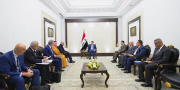 السوداني يؤكد أهمية الشراكات الاقتصادية مع الدول العربية ويبحث مشروع مدينة الرفيل الاقتصادية