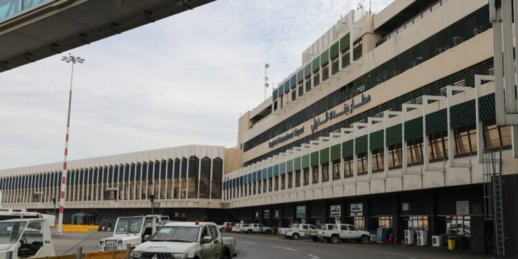إغلاق مطار بغداد الدولي مؤقتًا بسبب خلل فني طارئ