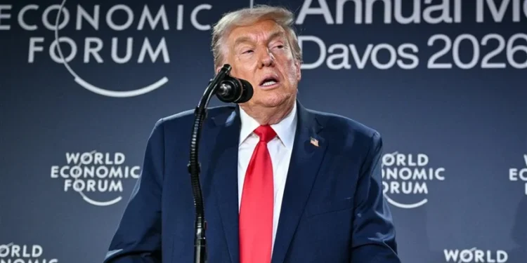 نيفادا تطالب بتعويضات بسبب الرسوم الجمركية وترامب يفرض ضريبة عالمية بنسبة 10%