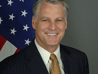 إقالة مدير هيئة الأركان المشتركة الأميركية بعد أشهر من تعيينه