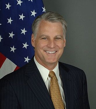 إقالة مدير هيئة الأركان المشتركة الأميركية بعد أشهر من تعيينه