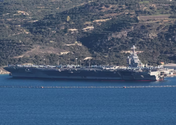 حاملة الطائرات الأمريكية “جيرالد آر فورد” تصل إلى اليونان