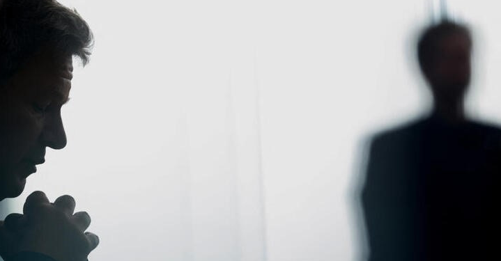 عراق اليوم بين الضغط النفسي والفقر,,, “الانتحار يتصاعد بلا رقابة”