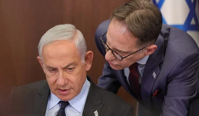 ظرف مشبوه داخل مكتب نتنياهو والتحقيقات مستمرة