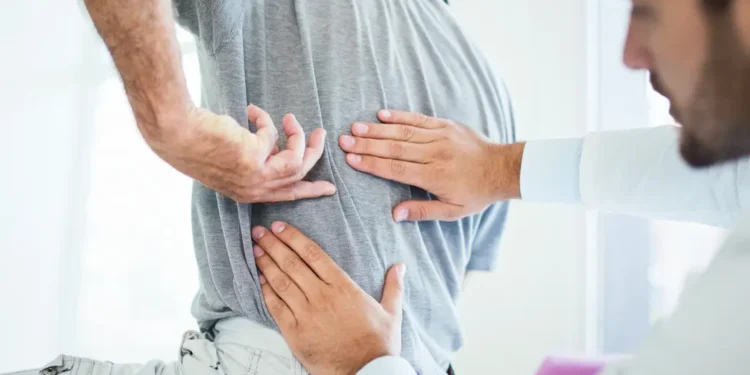 لماذا نشعر بالألم؟ قراءة علمية مبسّطة في آلية الإحساس والاختلاف بين الأفراد