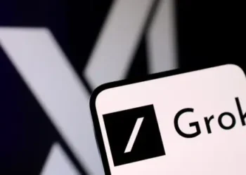 تحقيق أوروبي في “غروك” على منصة إكس… مخاوف من انتهاكات خصوصية وتوليد محتوى جنسي بتقنية التزييف العميق
