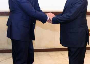 بدء لقاء باراك والمالكي… قراءة في التوقيت والدلالات