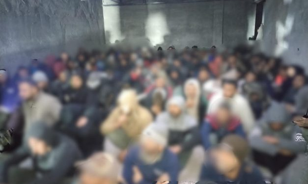 حملة أمنية صارمة في الرصافة تطيح بـ126 أجنبيًا مخالفًا للإقامة