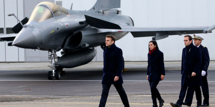 جاسوس بنظارات ذكية داخل مصنع «رافال».. تحقيق فرنسي يكشف هشاشة الأمن في قلب الصناعة الدفاعية