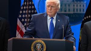 قيود قضائية تقلّص سلاح الرسوم الجمركية في يد ترامب