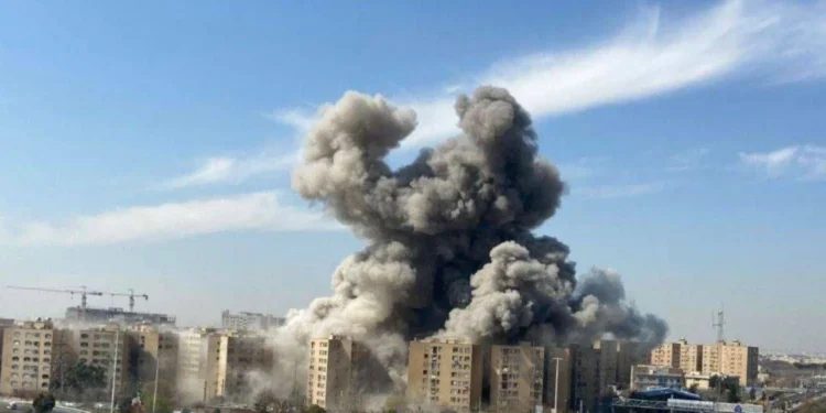 كيف قلبت الحرب على إيران الشرق الأوسط وهددت العالم بالنفط والفوضى