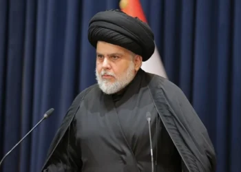 مقتدى الصدر يدعو لتظاهرات حاشدة في العراق رفضاً للحرب الإقليمية