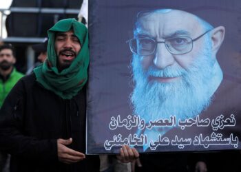 إيران تبدأ مراسم تشييع خامنئي وسط تصعيد عسكري وتهديدات متبادلة