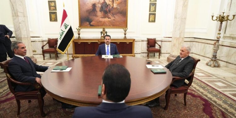 بغداد تستنفر سياسياً.. الرئاسات تبحث مخاطر التصعيد الإقليمي على العراق