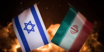 إسرائيل تستعد لمرحلة ثانية من الهجمات على إيران قد تستمر شهراً