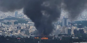 إسرائيل تعلن مقتل مسؤولين استخباراتيين إيرانيين بضربة جوية في طهران