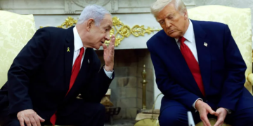 تورط ترامب في الحرب على إيران ومحاولاته لتوسيع التحالف الدولي