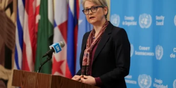 بريطانيا تقدم تمويلاً طارئاً للبنان وتندد بهجمات حزب الله على إسرائيل