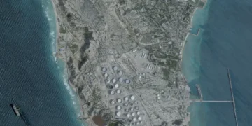 جزيرة خرج.. شريان تصدير النفط الإيراني بعد الضربة الأميركية