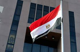 مصر تدعو تحذر من اتساع رقعة الصراع في المنطقة