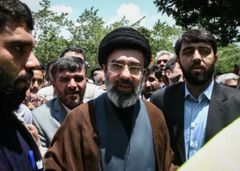 فصائل عراقية موالية لإيران ترحب بانتخاب مجتبى خامنئي مرشداً أعلى خلفاً لوالده