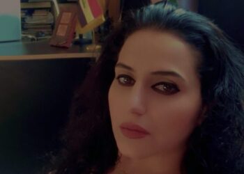 العملاق الثالث: هل تنقذ القوى المتوسطة العالم من صراع الكبار؟