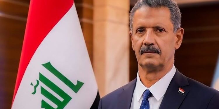 وزير النفط يأمر باستمرار الإنتاج لتأمين الوقود والكهرباء