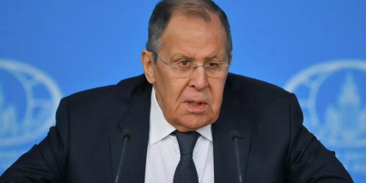 لافروف: أزمات الشرق الأوسط وأوكرانيا “صُنعت” في العواصم الغربية